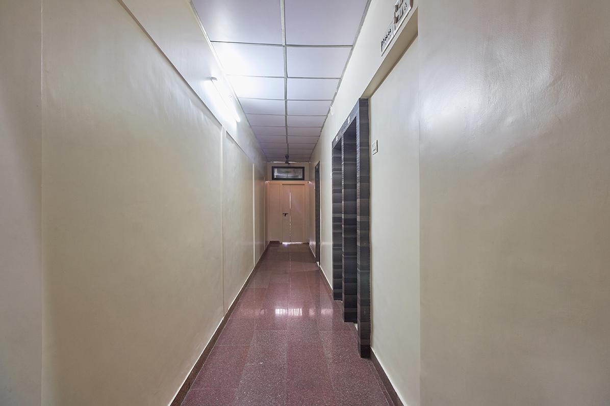 מומביי Plaza Guest House מראה חיצוני תמונה