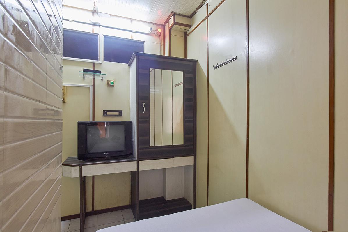 מומביי Plaza Guest House מראה חיצוני תמונה
